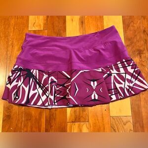 Nike Dri-Fit Active Skirt Medium EUC Pickleball Tennis Running Errands Athletic